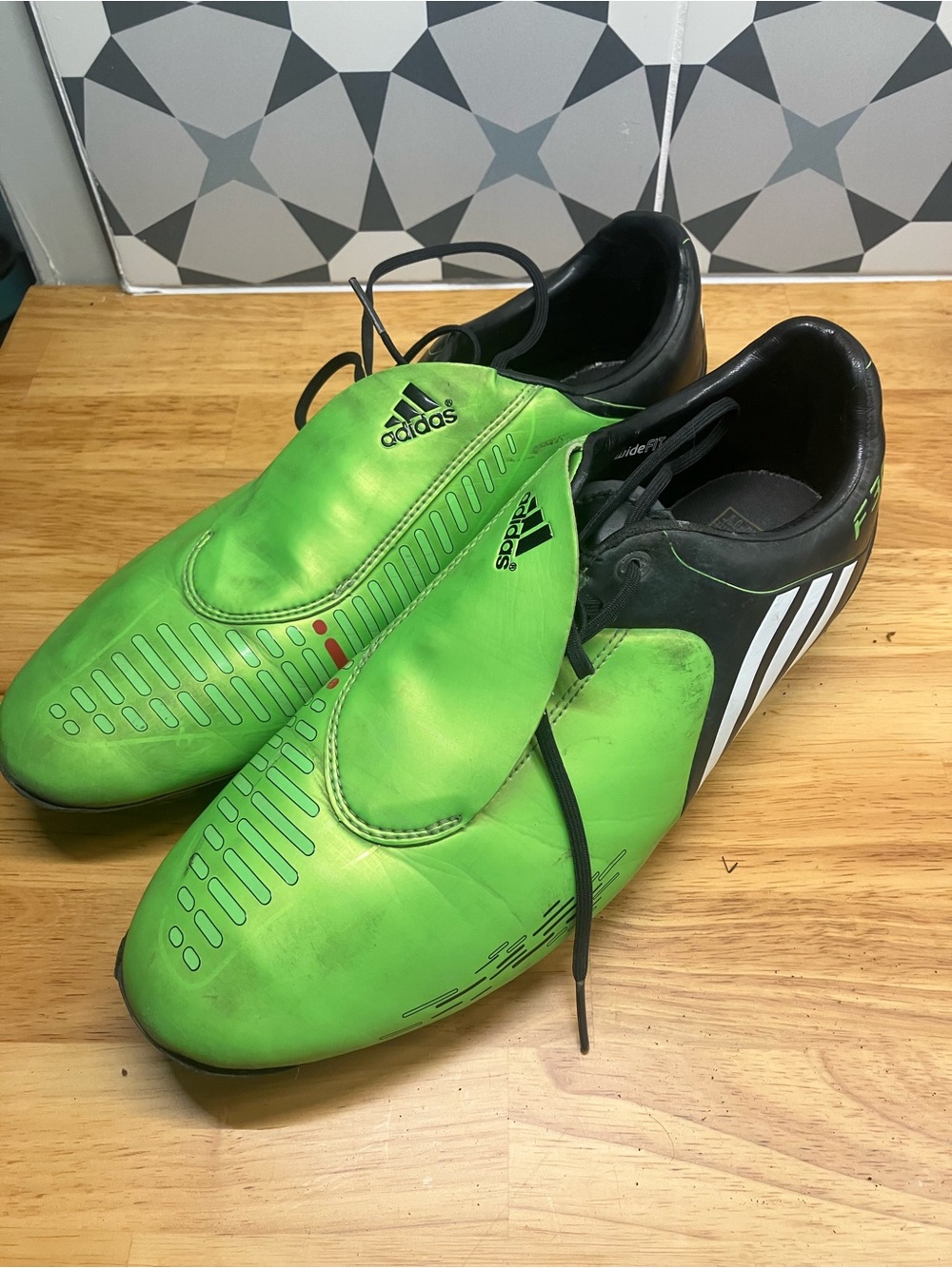 adidas F30 tunit Rare vintage Soccer Cleats